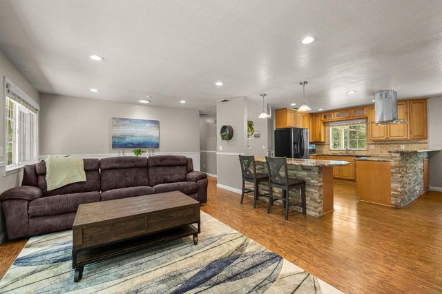 5371 Elite Ct, Placerville, CA 95667