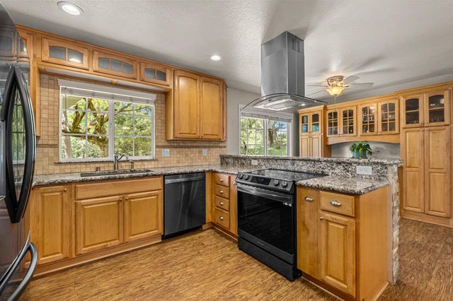 5371 Elite Ct, Placerville, CA 95667