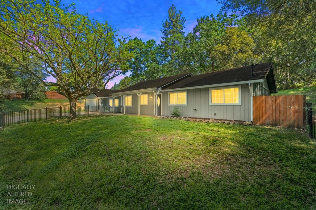 5371 Elite Ct, Placerville, CA 95667