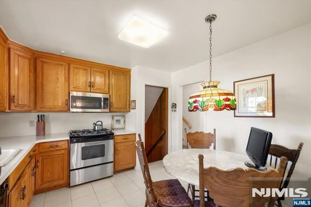 814 Schaefer Avenue, Oradell, NJ 07649