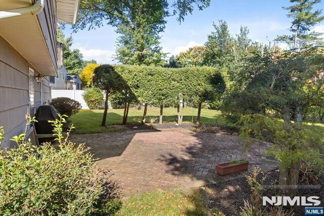 814 Schaefer Avenue, Oradell, NJ 07649