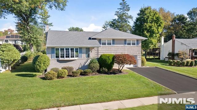 814 Schaefer Avenue, Oradell, NJ 07649