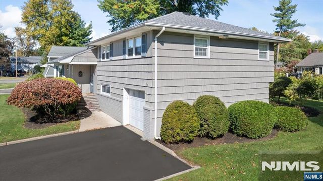 814 Schaefer Avenue, Oradell, NJ 07649
