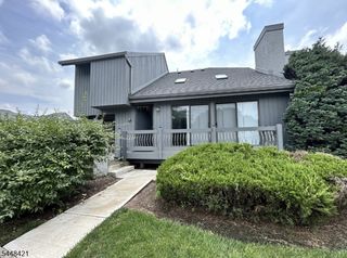 89 Linda Ln, Edison Twp., NJ 08820