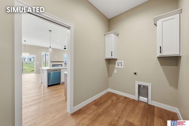 10501 Majestic Lane, Lincoln, NE 68527