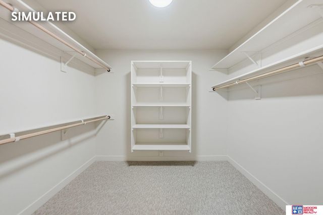 10501 Majestic Lane, Lincoln, NE 68527