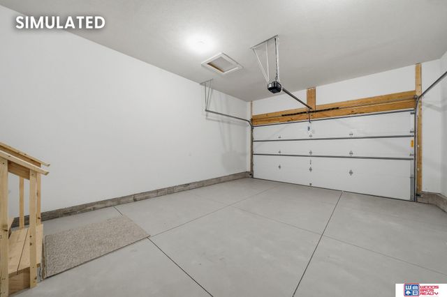 10501 Majestic Lane, Lincoln, NE 68527