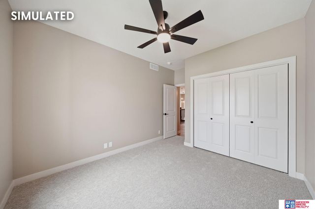 10501 Majestic Lane, Lincoln, NE 68527