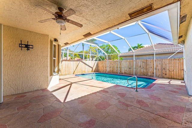 5872 NW 73rd Court, Parkland, FL 33067