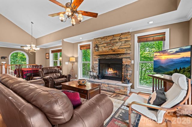 117 Pinnacle Ridge Road, Beech Mountain, NC 28604
