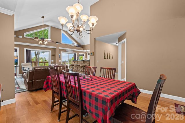 117 Pinnacle Ridge Road, Beech Mountain, NC 28604