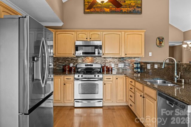 117 Pinnacle Ridge Road, Beech Mountain, NC 28604