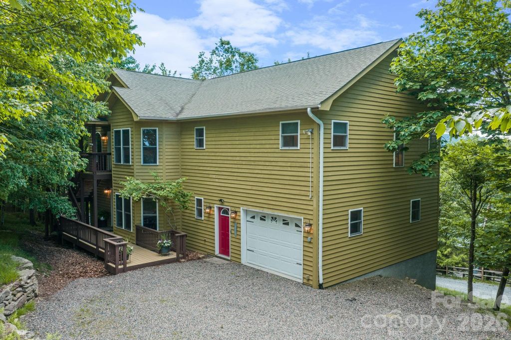117 Pinnacle Ridge Road, Beech Mountain, NC 28604