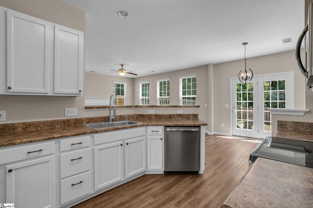 366 Juniper Bend Circle, Greenville, SC 29615