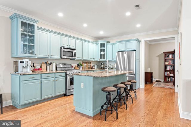124 CARRIAGE CT, Plymouth Meeting, PA 19462