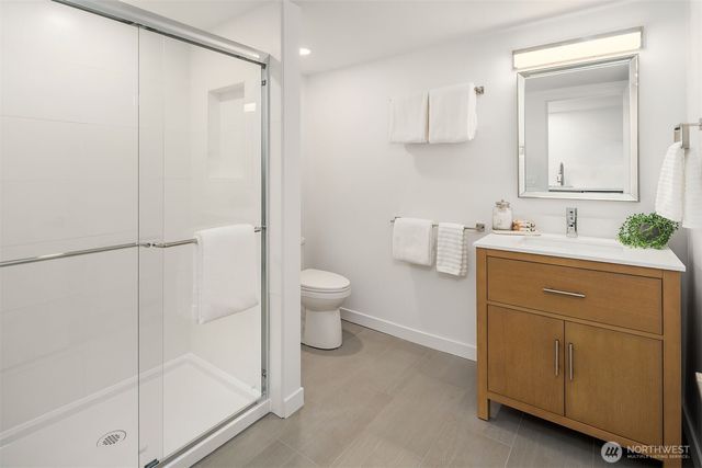 4102 96th Avenue SE, Mercer Island, WA 98040
