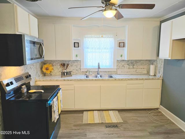 607 E 9th Street, Scotland Neck, NC 27874