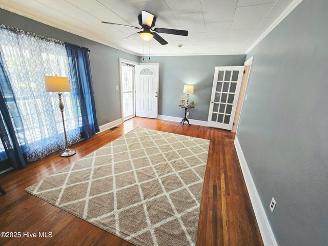 607 E 9th Street, Scotland Neck, NC 27874