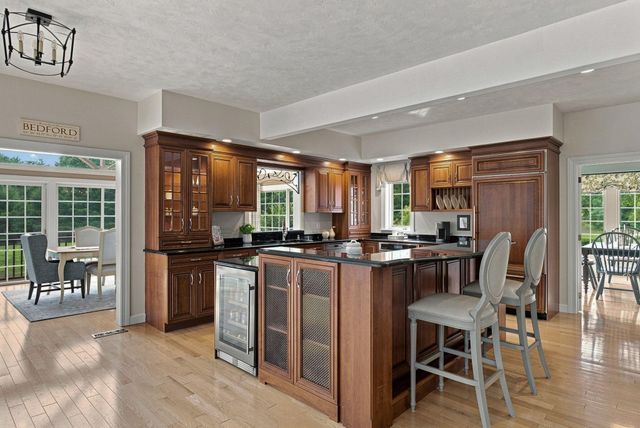 3 Burleigh Terrace, Bedford, NH 03110