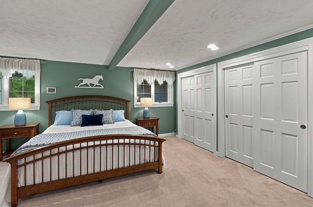 3 Burleigh Terrace, Bedford, NH 03110