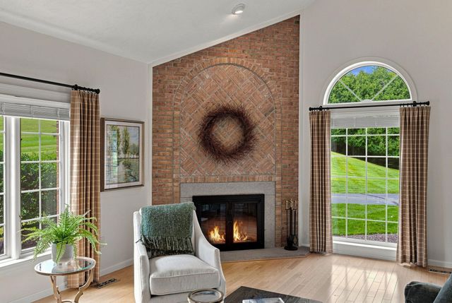 3 Burleigh Terrace, Bedford, NH 03110