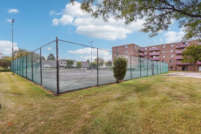 1463 Mercury Drive 309, Schaumburg, IL 60193