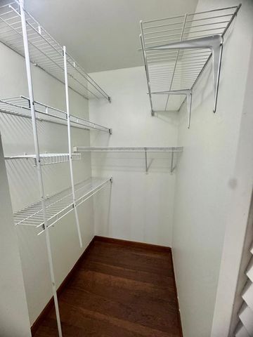 1463 Mercury Drive 309, Schaumburg, IL 60193