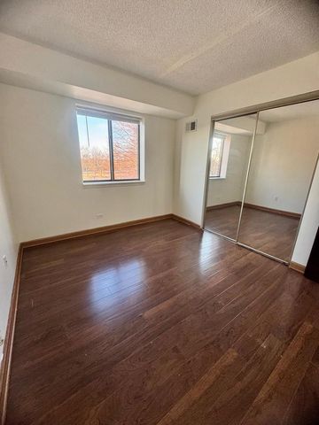 1463 Mercury Drive 309, Schaumburg, IL 60193