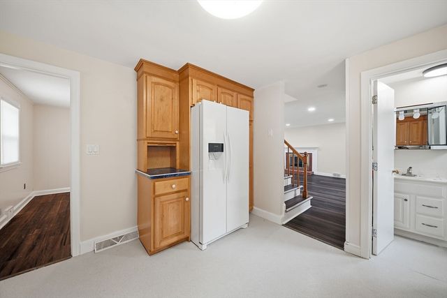 239 W Main St, Westborough, MA 01581