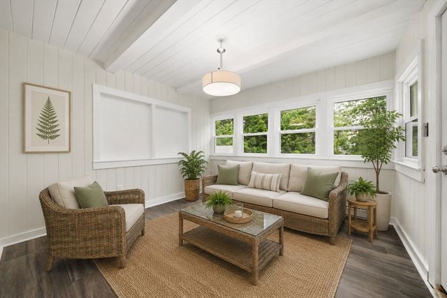239 W Main St, Westborough, MA 01581
