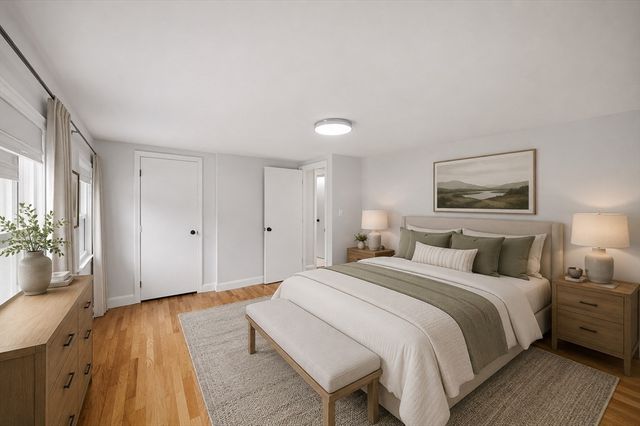 239 W Main St, Westborough, MA 01581