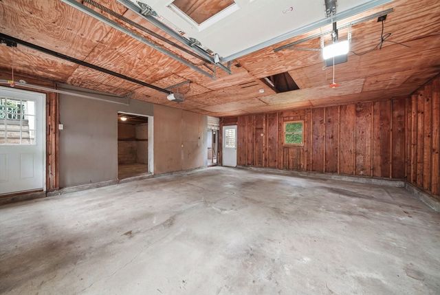 239 W Main St, Westborough, MA 01581