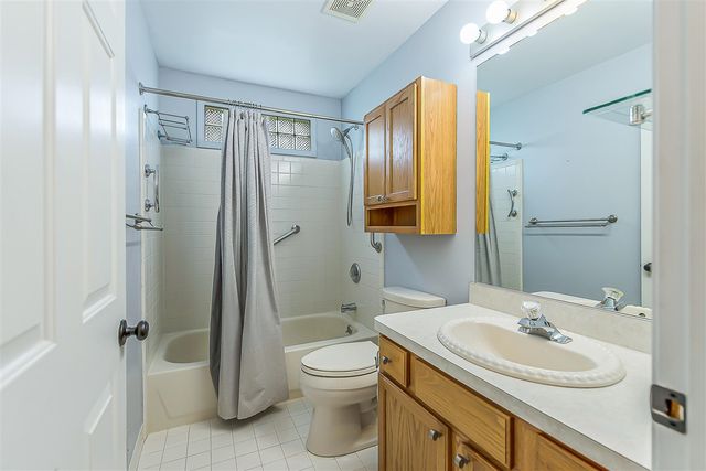 9047 Summit Court 69, Ypsilanti, MI 48197