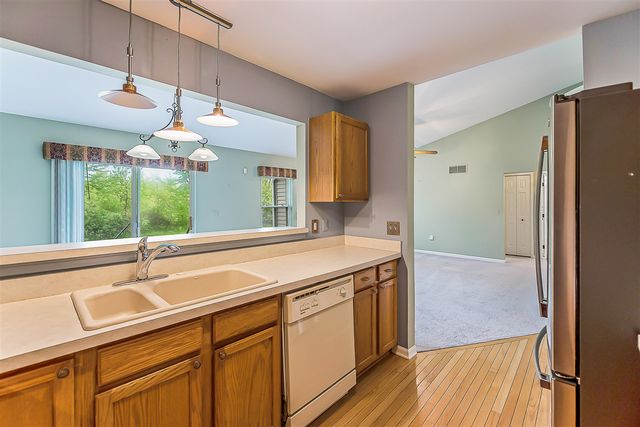 9047 Summit Court 69, Ypsilanti, MI 48197