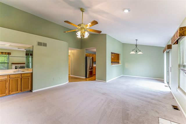 9047 Summit Court 69, Ypsilanti, MI 48197