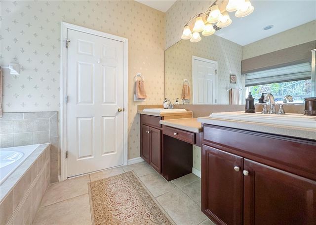 312 SILVERDALE AVENUE, Winter Garden, FL 34787