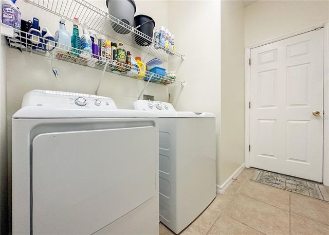 312 SILVERDALE AVENUE, Winter Garden, FL 34787