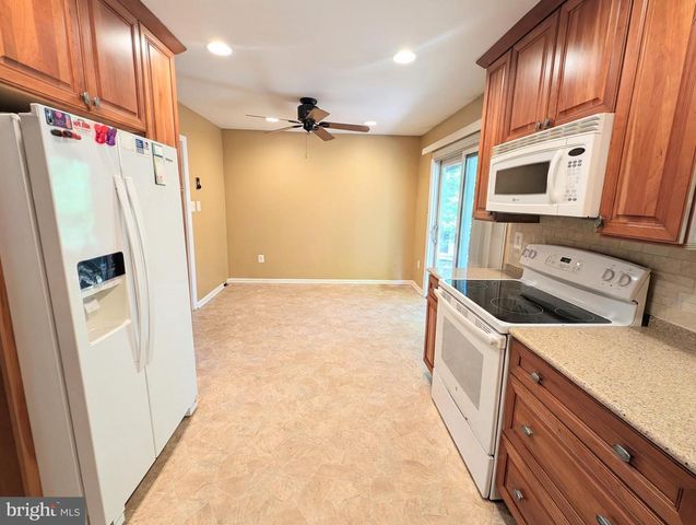 6416 ALBEMARLE ST, Warrenton, VA 20187