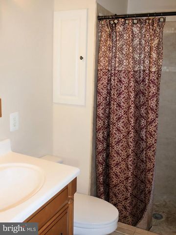 6416 ALBEMARLE ST, Warrenton, VA 20187