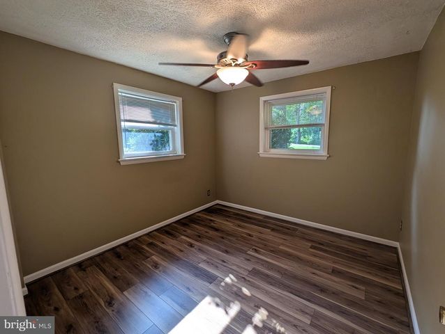 6416 ALBEMARLE ST, Warrenton, VA 20187