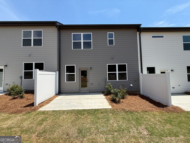 325 Brook Landing Circle, Auburn, GA 30011