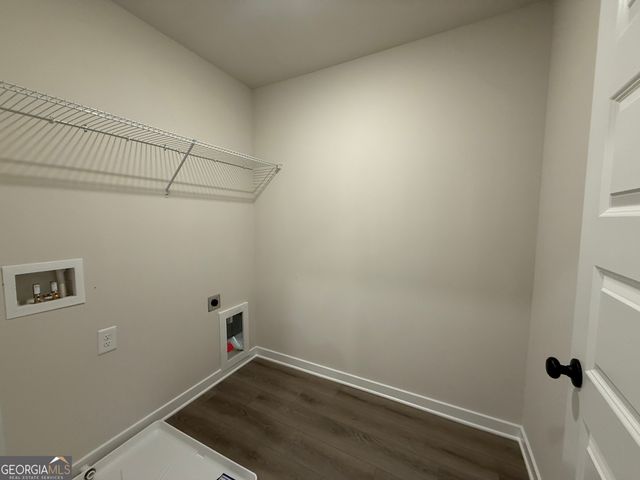 325 Brook Landing Circle, Auburn, GA 30011