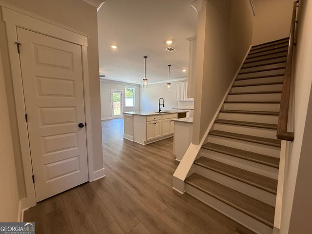 325 Brook Landing Circle, Auburn, GA 30011