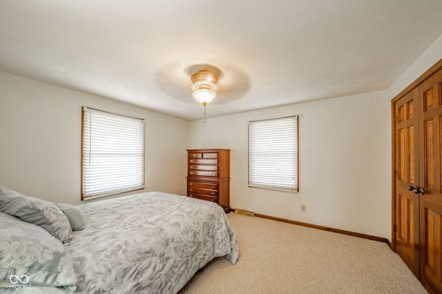 1615 E 44th Street, Anderson, IN 46013