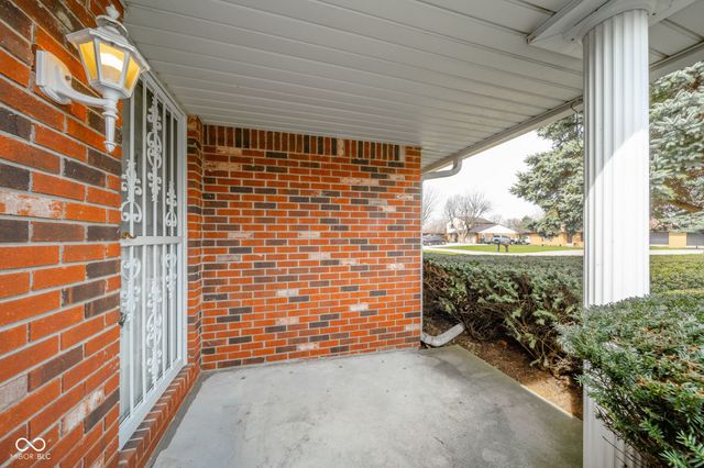 1615 E 44th Street, Anderson, IN 46013