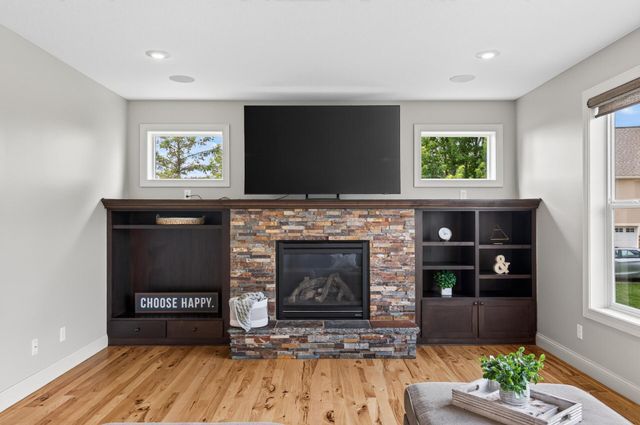 2100 Belmont Avenue NW, Prior Lake, MN 55372