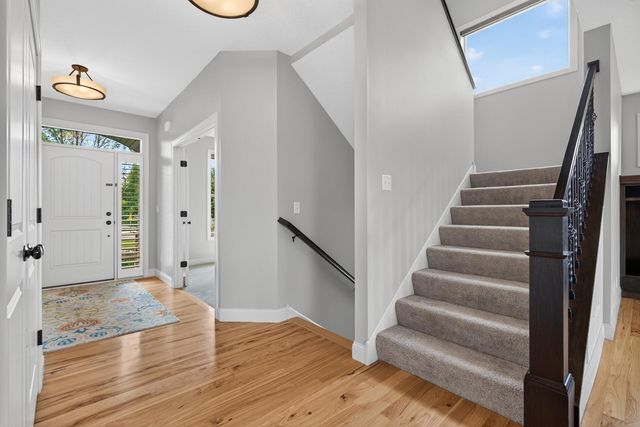2100 Belmont Avenue NW, Prior Lake, MN 55372
