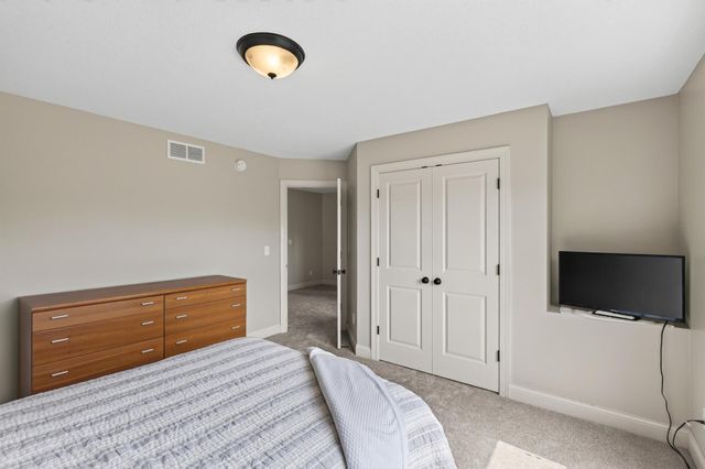 2100 Belmont Avenue NW, Prior Lake, MN 55372