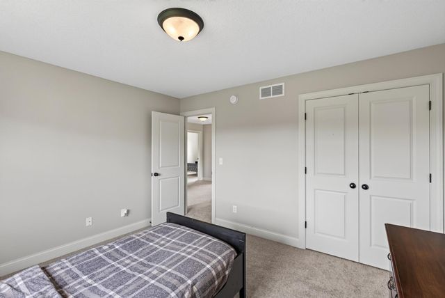 2100 Belmont Avenue NW, Prior Lake, MN 55372