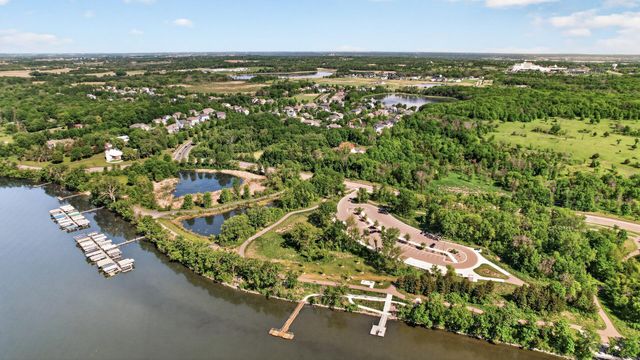2100 Belmont Avenue NW, Prior Lake, MN 55372